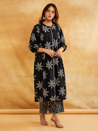 Black Block Printed Straight Front Pleated Kurta - || A-line kurta Sanyogini