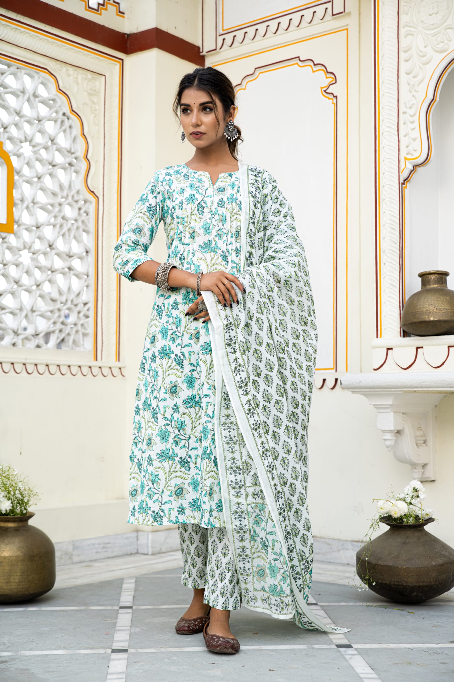 White Cotton Block Printed Kurta Pant Set With Pleats & Printed Cotton Dupatta Bada Boota