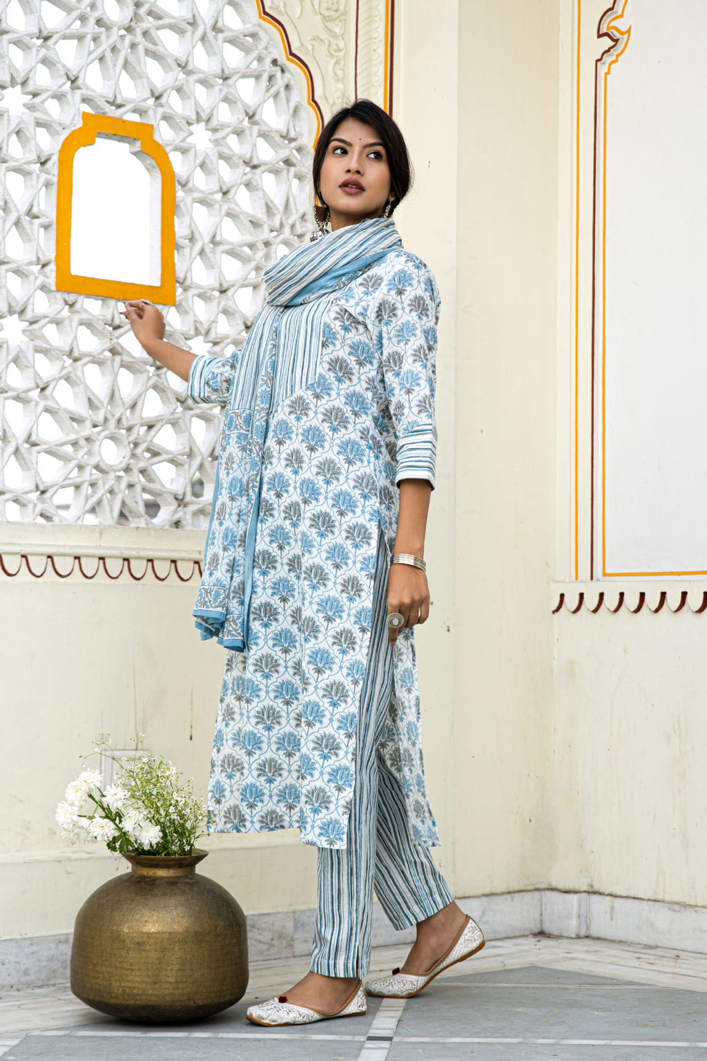 White Blue Printed Cotton Suit With Printed Dupatta- Set of 3 Bada Boota