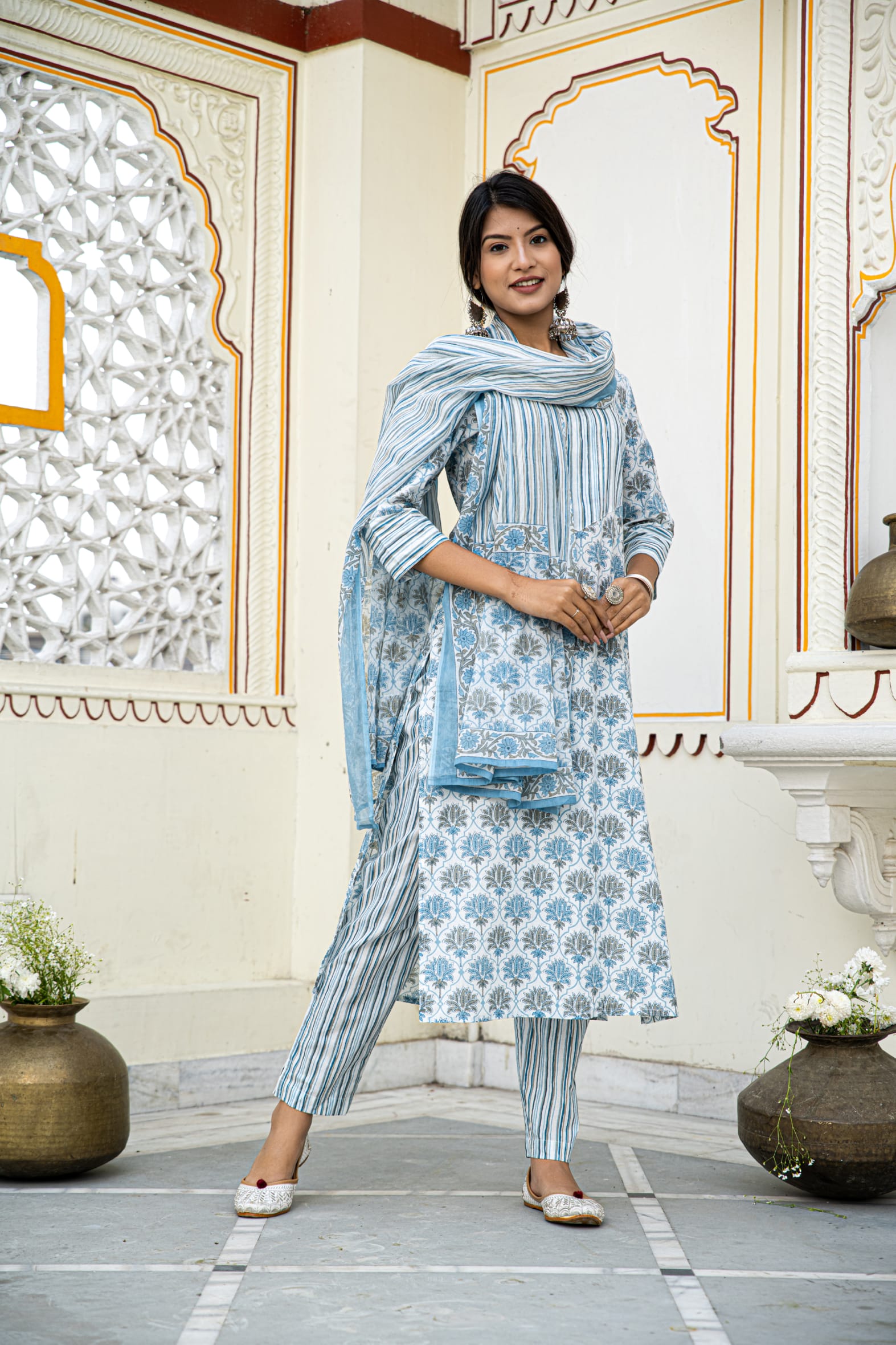 White Blue Printed Cotton Suit With Printed Dupatta- Set of 3 Bada Boota