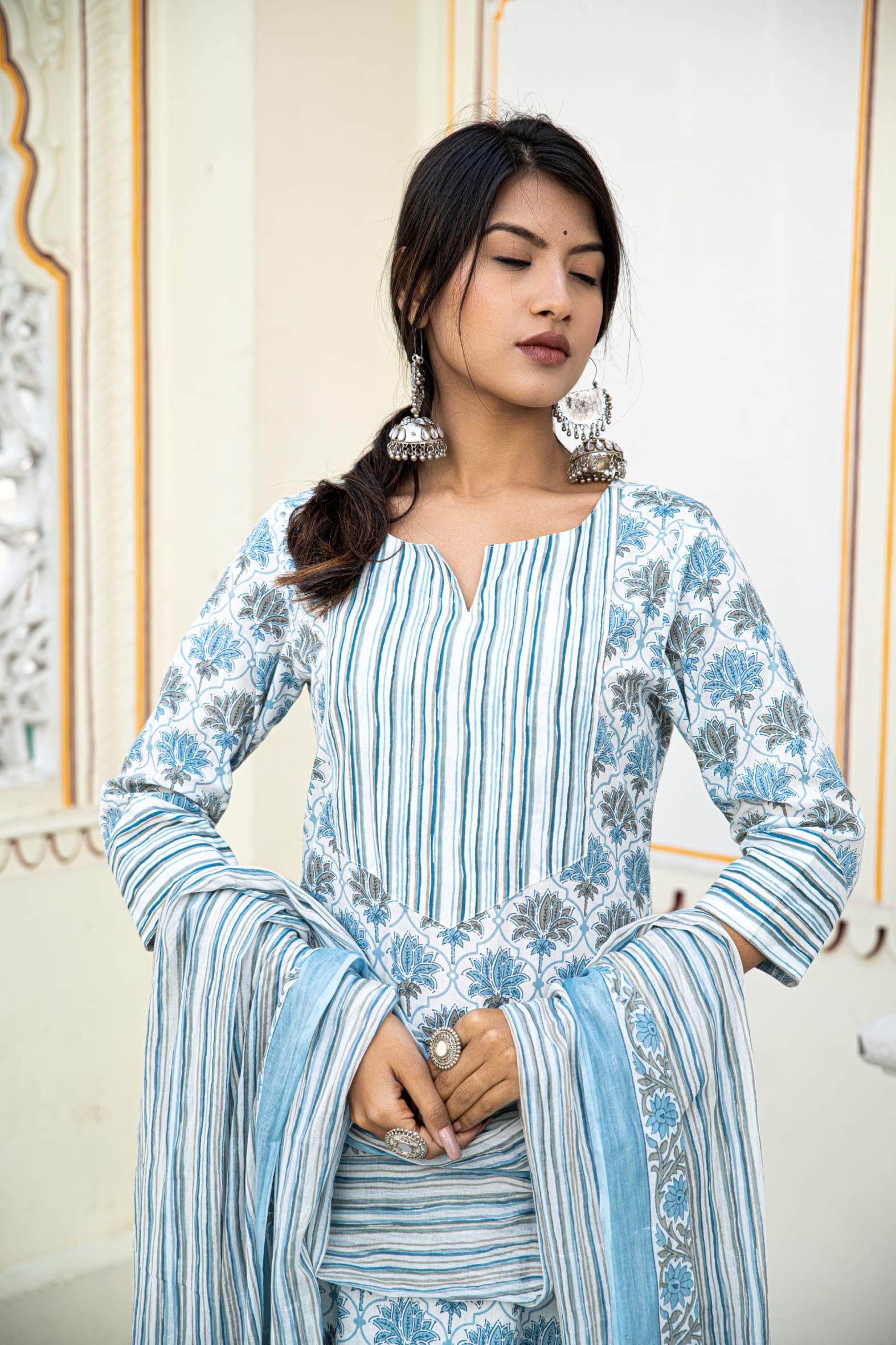White Blue Printed Cotton Suit With Printed Dupatta- Set of 3 Bada Boota
