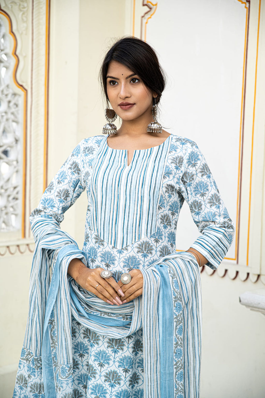 White Blue Printed Cotton Suit With Printed Dupatta- Set of 3 Bada Boota