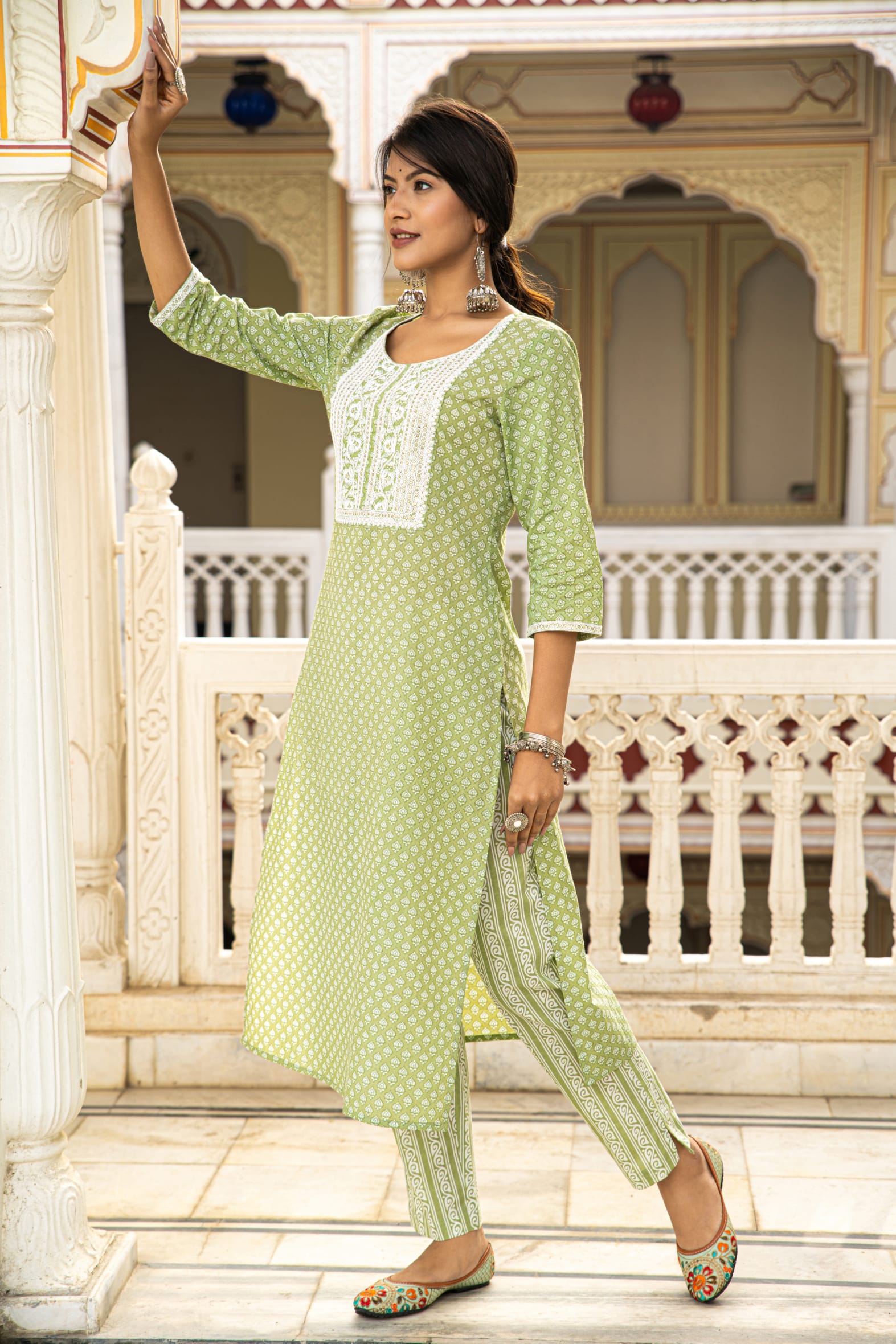 Green Cotton Butta Block Printed Kurta Pant Set - Set of 2 Bada Boota