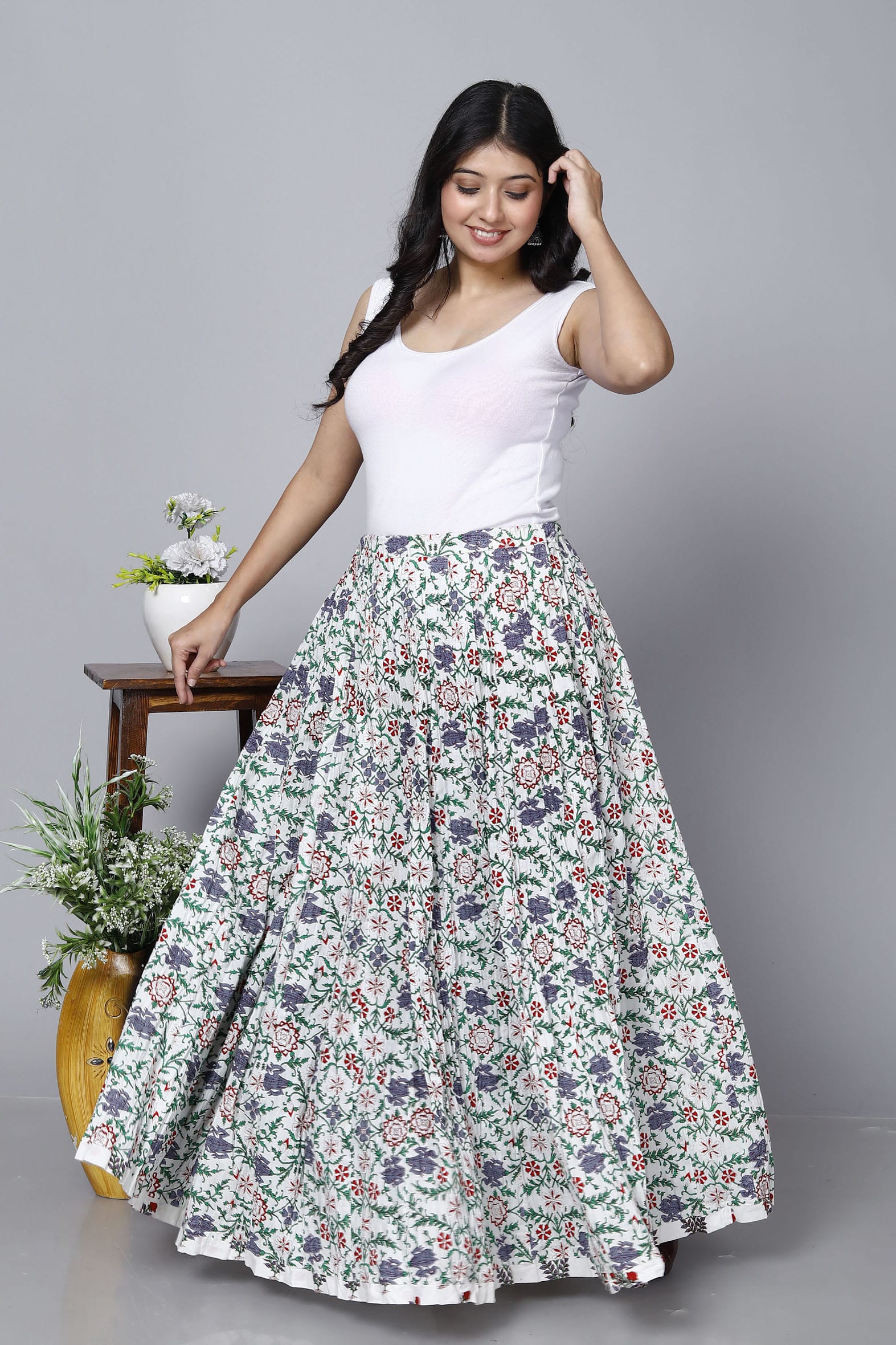 White Jaal Printed Long Cotton Skirt Bada Boota