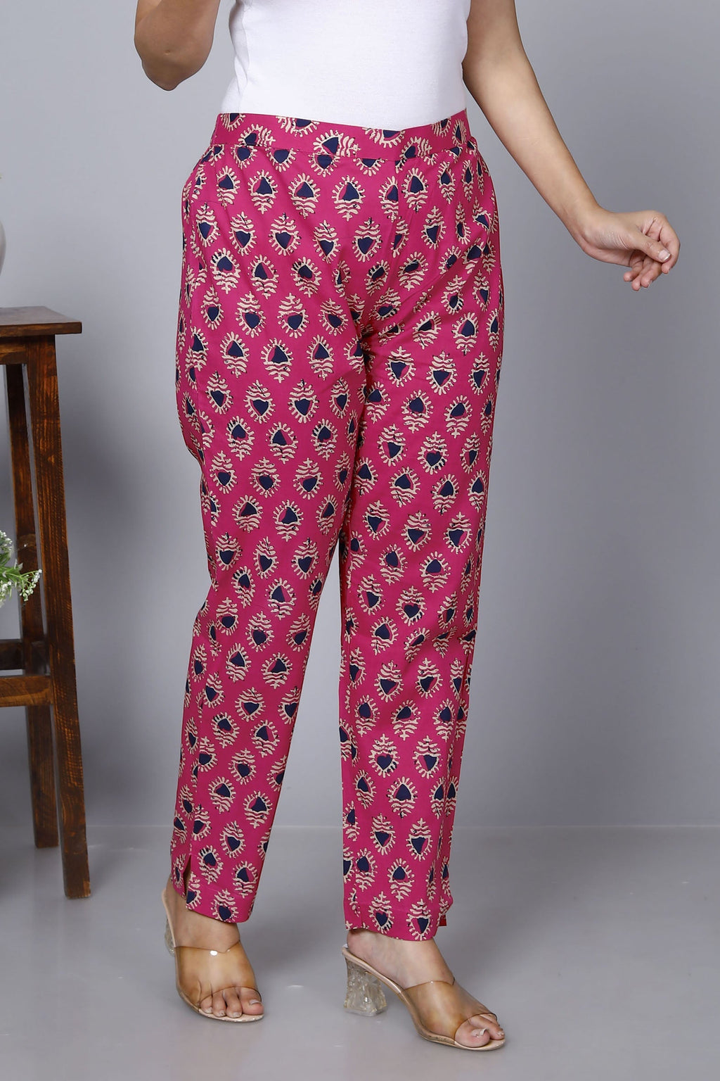 Pink Cotton Printed Ankle Length Pant Bada Boota