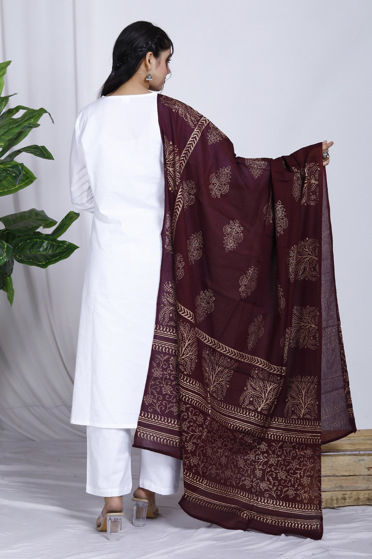 Magenta Hand Block Printed Cotton Dupatta Bada Boota