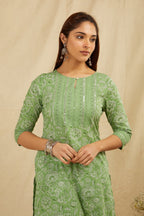 Green Straight Cotton Kurta Pant Set With Dupatta - Set of 3 Bada Boota