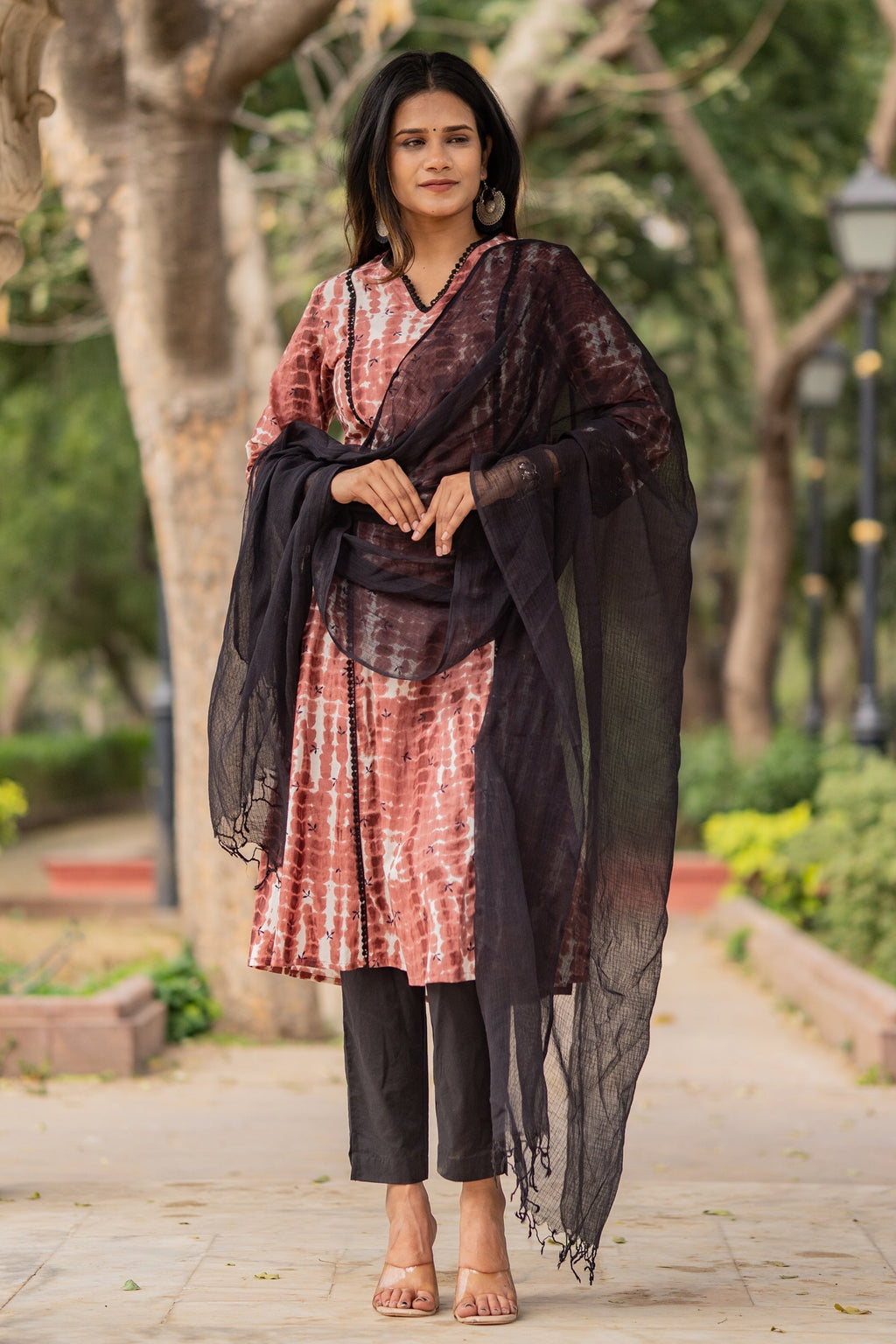 Maroon Tie Dye Kurta with Pants & Dupatta- Set of 3 Bada Boota