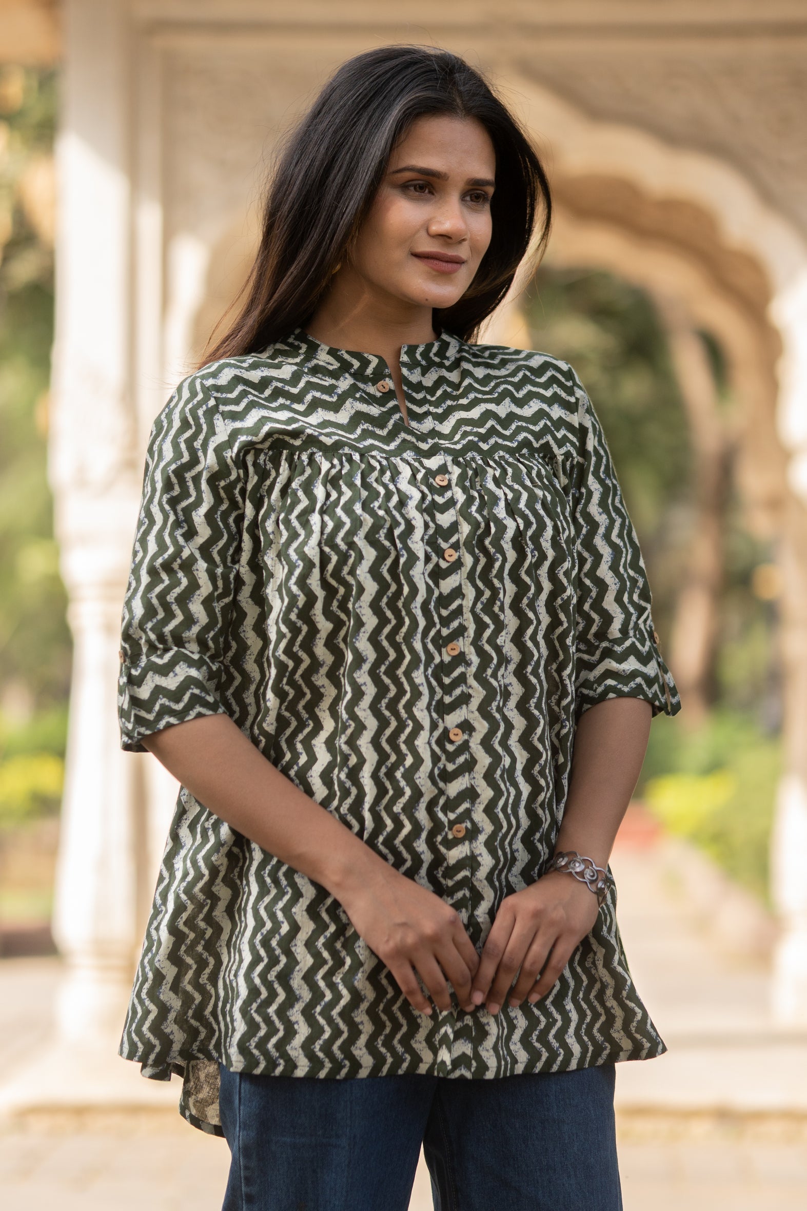 Green Collar Style Cotton Printed Short Top Bada Boota