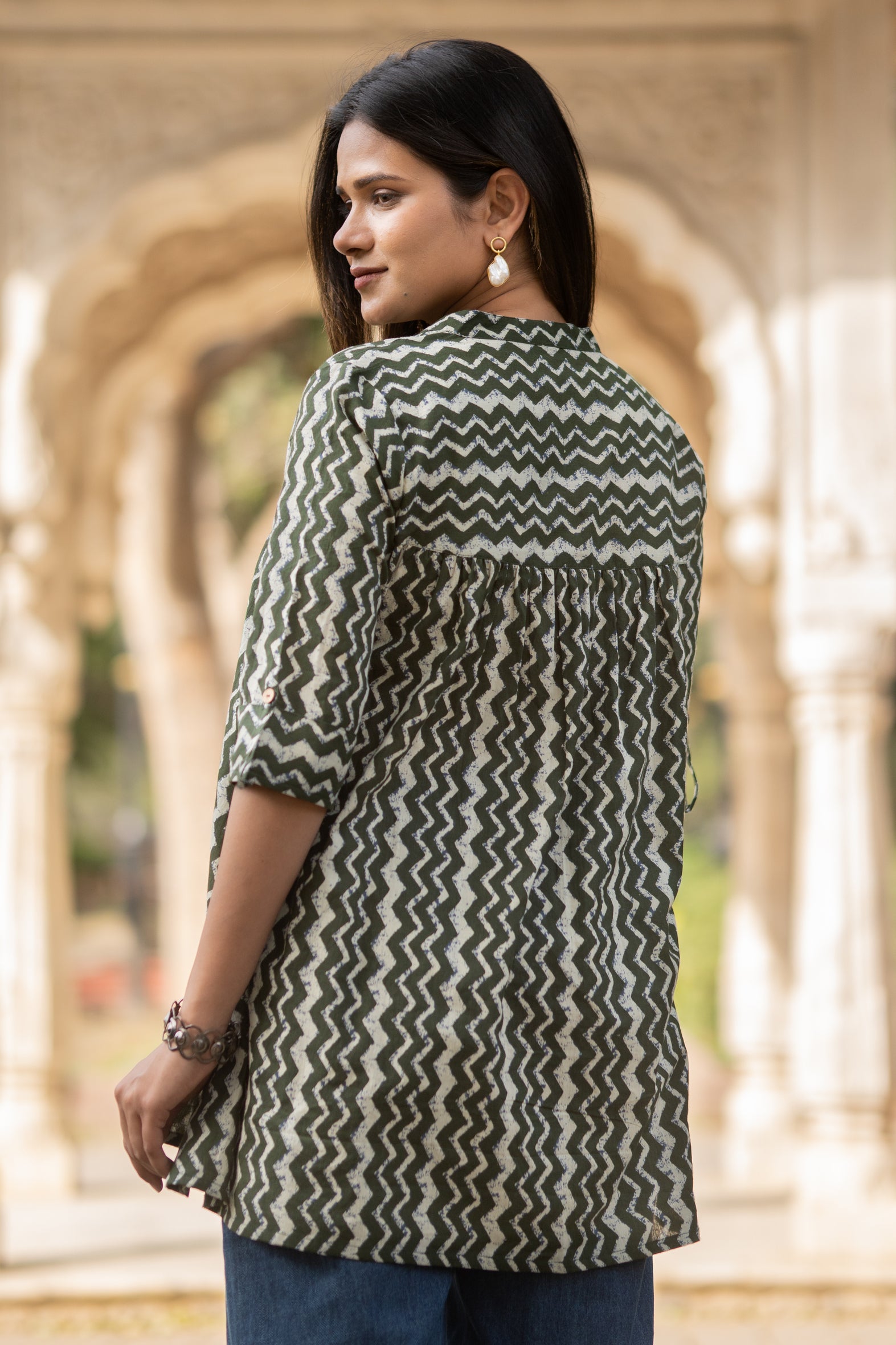 Green Collar Style Cotton Printed Short Top Bada Boota