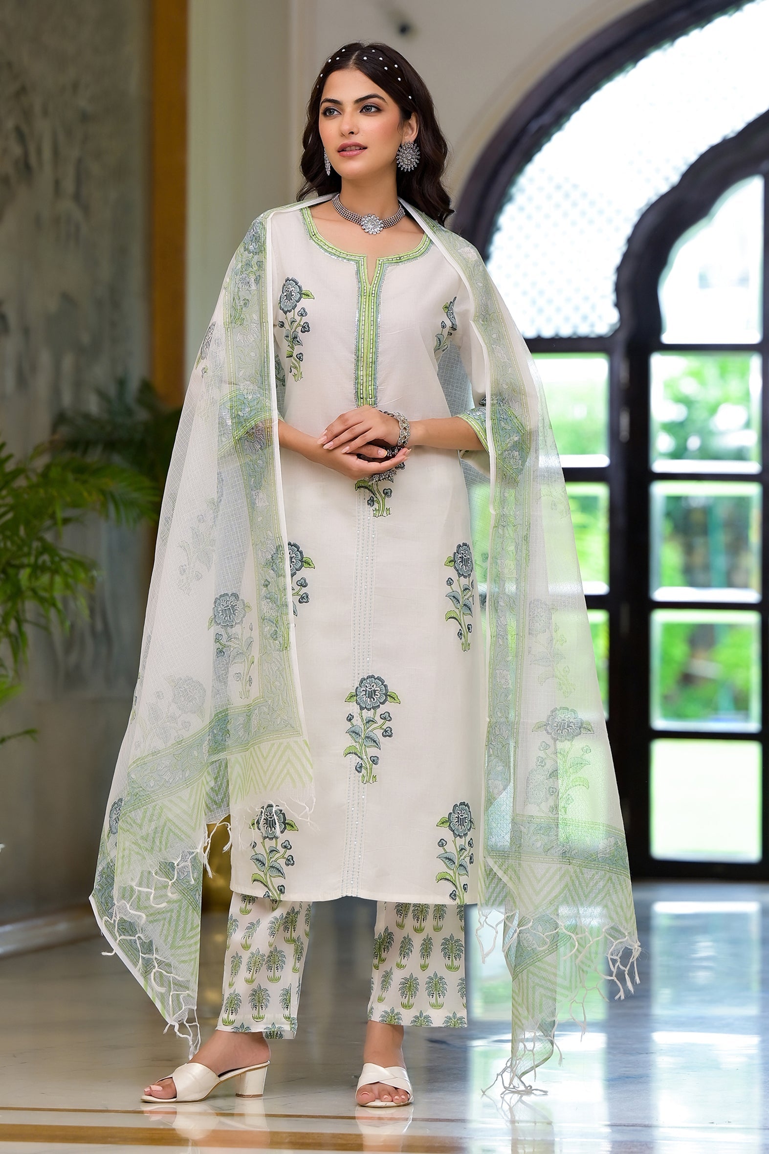White Cotton Mughal Block Printed Kurta Pant Set With Dupatta Bada Boota