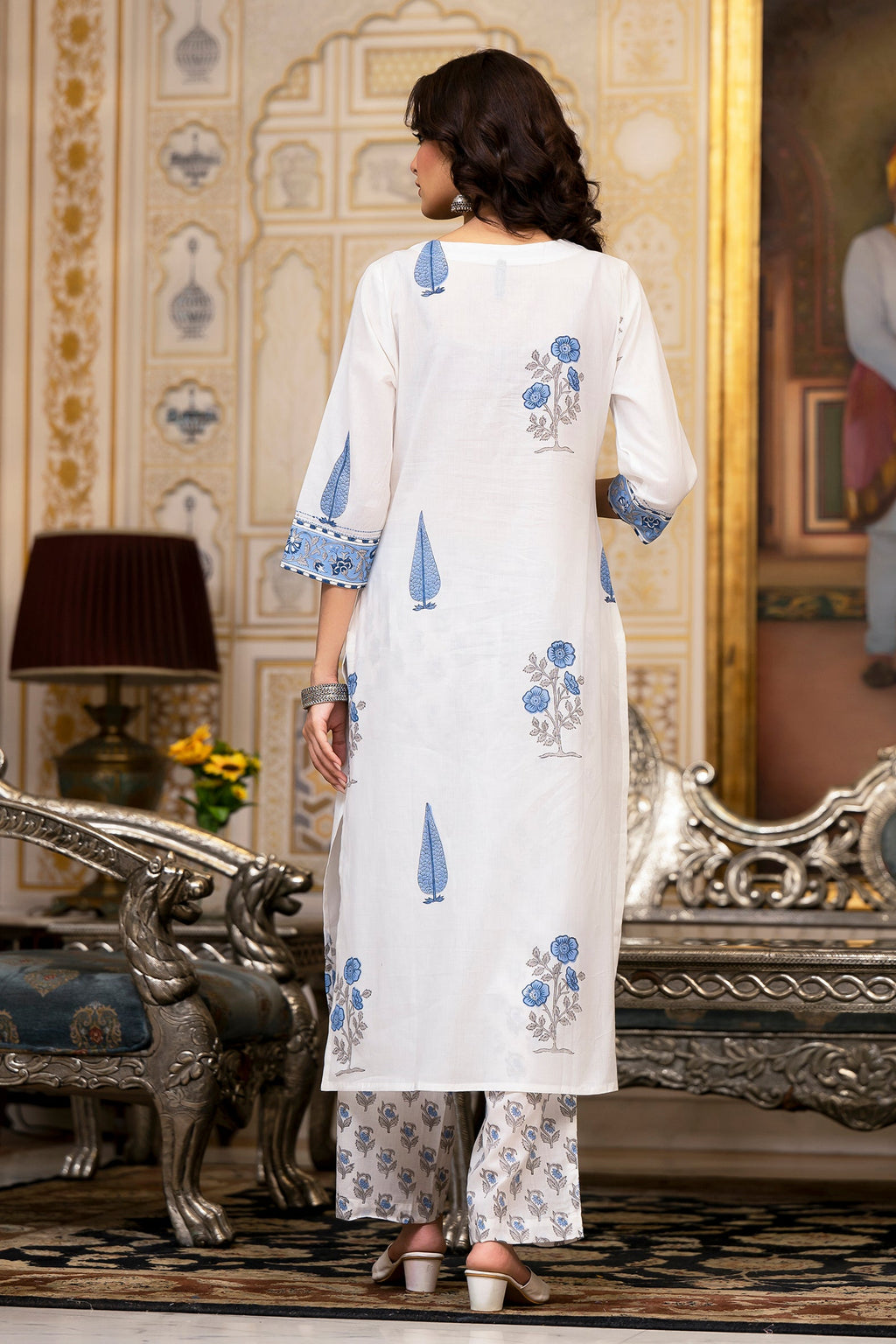 White Cotton Mughal Block Printed Kurta Pant Set With Dupatta Bada Boota