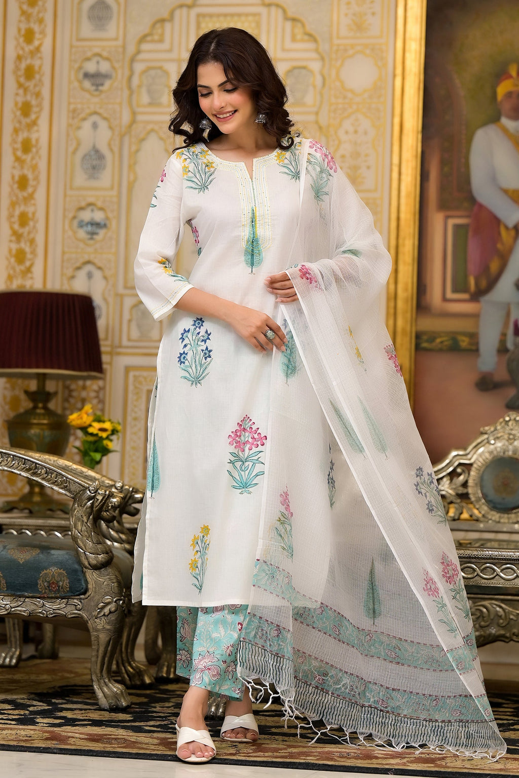 White Cotton Mughal Block Printed Kurta Pant Set With Dupatta Bada Boota