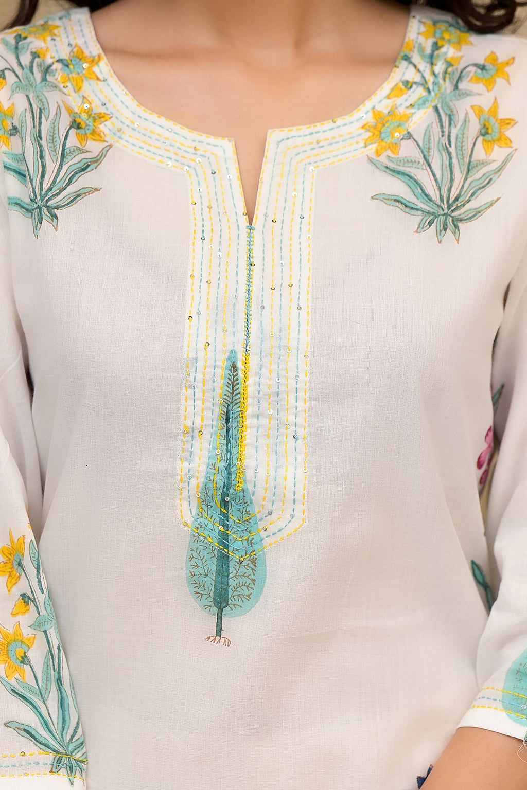 White Cotton Mughal Block Printed Kurta Pant Set With Dupatta Bada Boota