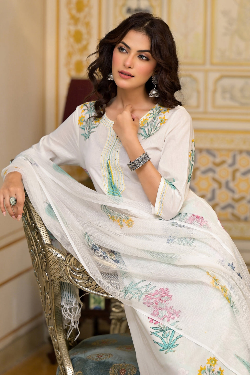 White Cotton Mughal Block Printed Kurta Pant Set With Dupatta Bada Boota