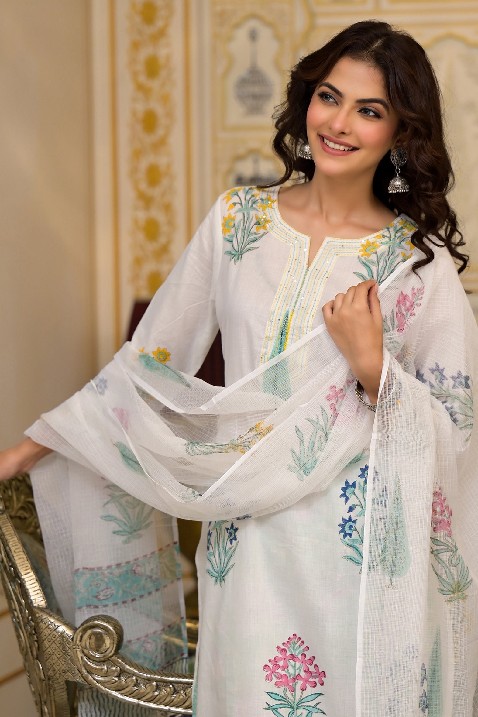 White Cotton Mughal Block Printed Kurta Pant Set With Dupatta Bada Boota