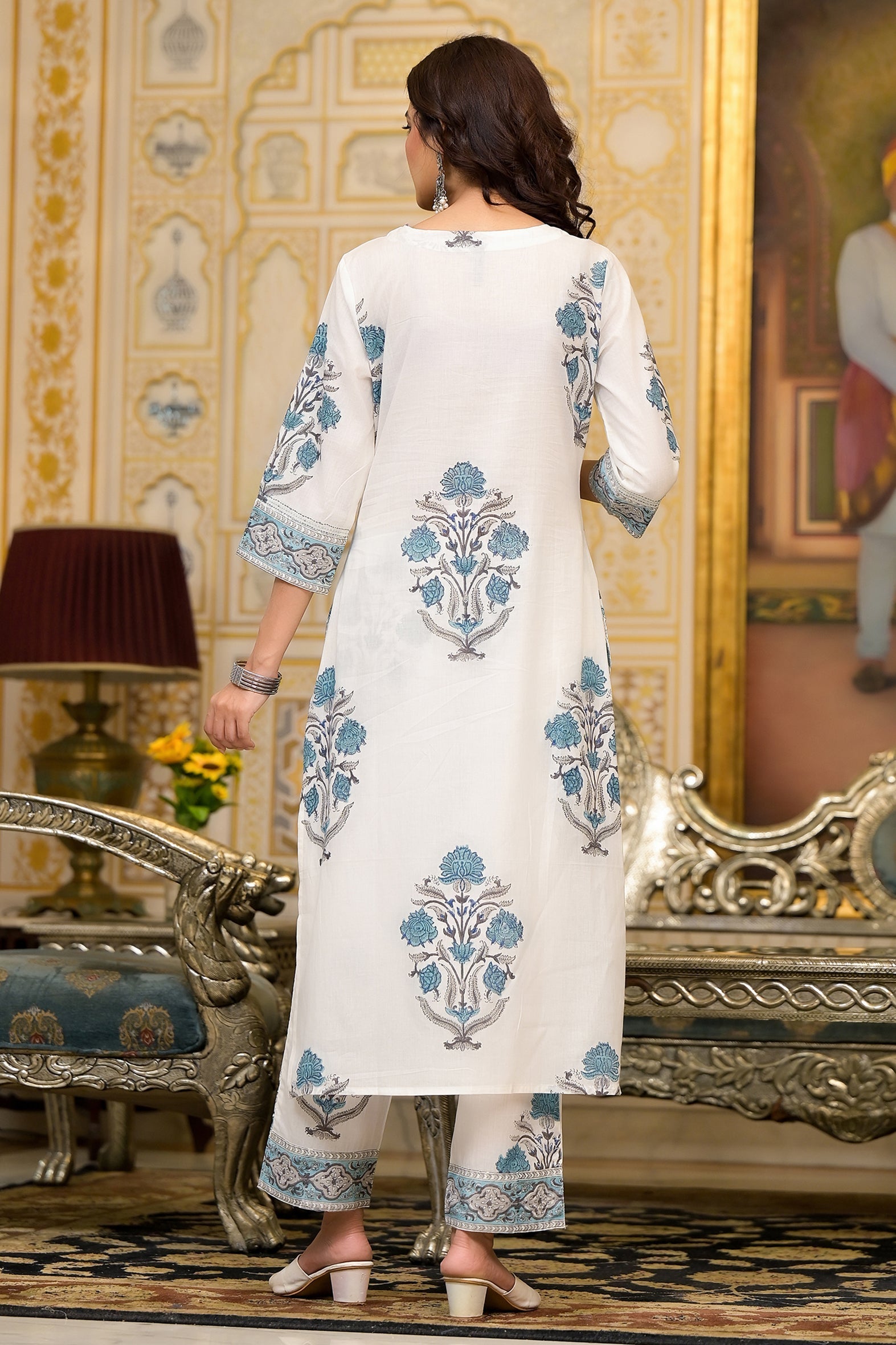 White Cotton Mughal Block Printed Kurta Pant Set With Dupatta Bada Boota