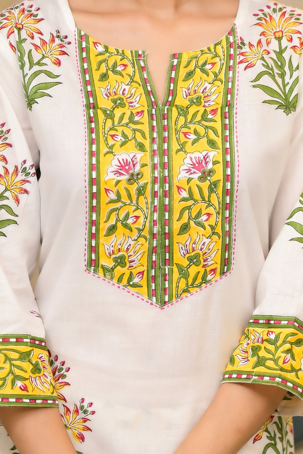 White Cotton Mughal Block Printed Kurta Pant Set With Dupatta Bada Boota