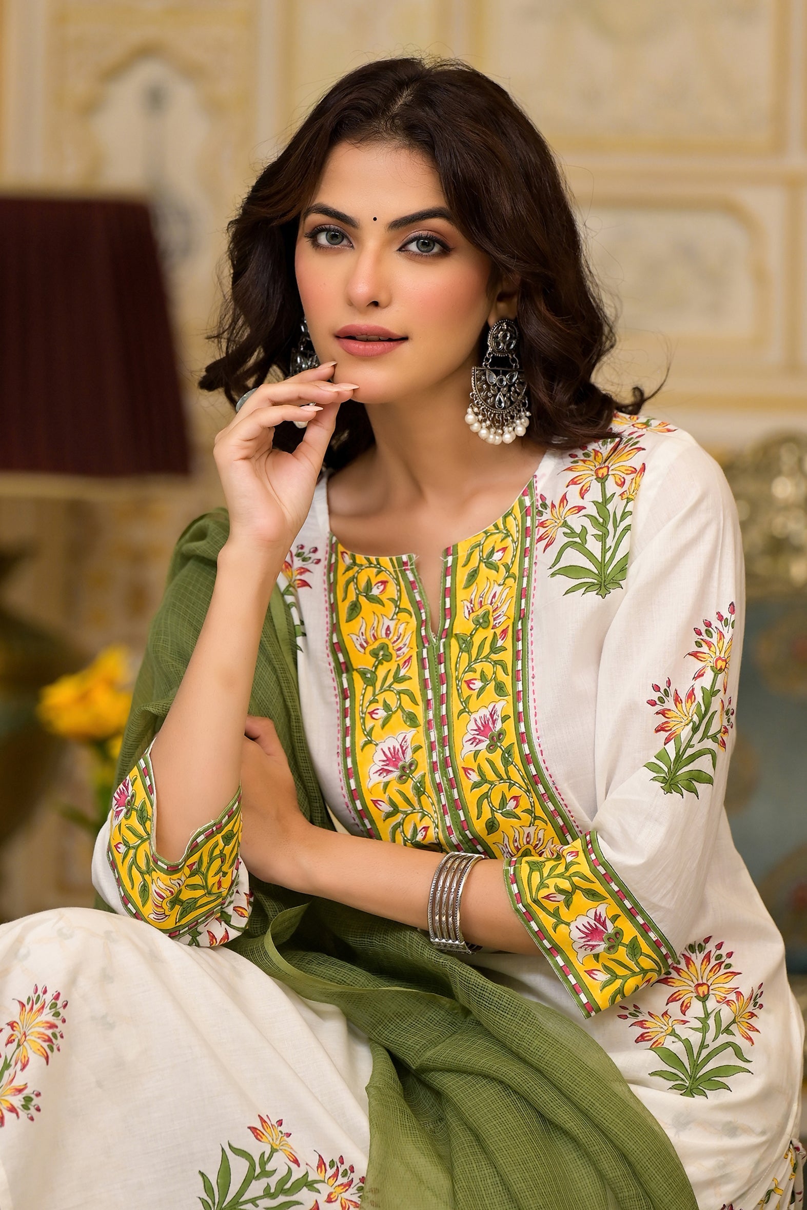 White Cotton Mughal Block Printed Kurta Pant Set With Dupatta Bada Boota