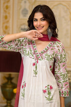 White Cotton Mughal Block Printed Kurta Pant Set With Dupatta Bada Boota