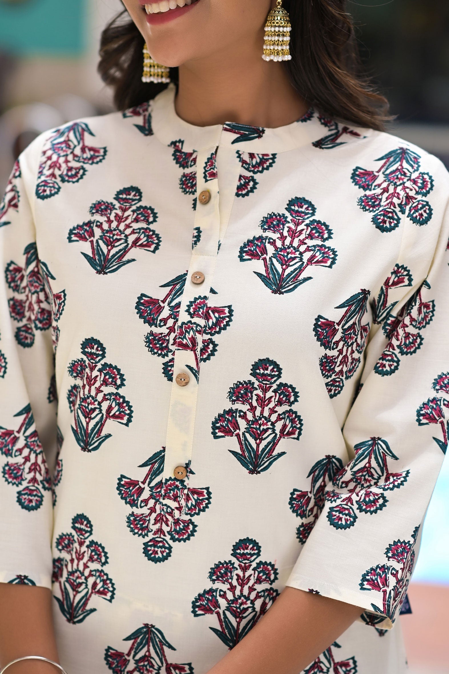 Off White Cotton Printed Kurta with Pant- Set of 2 Bada Boota