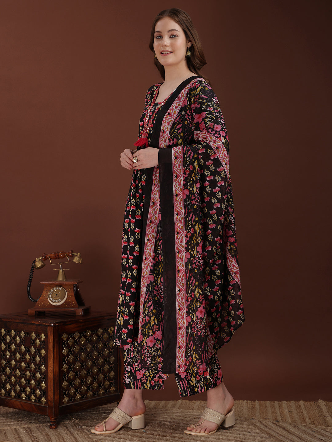 Floral Printed kurta set with  Embroidered lace detailing and Pant and matching dupatta (Black) Hiralal Fashion